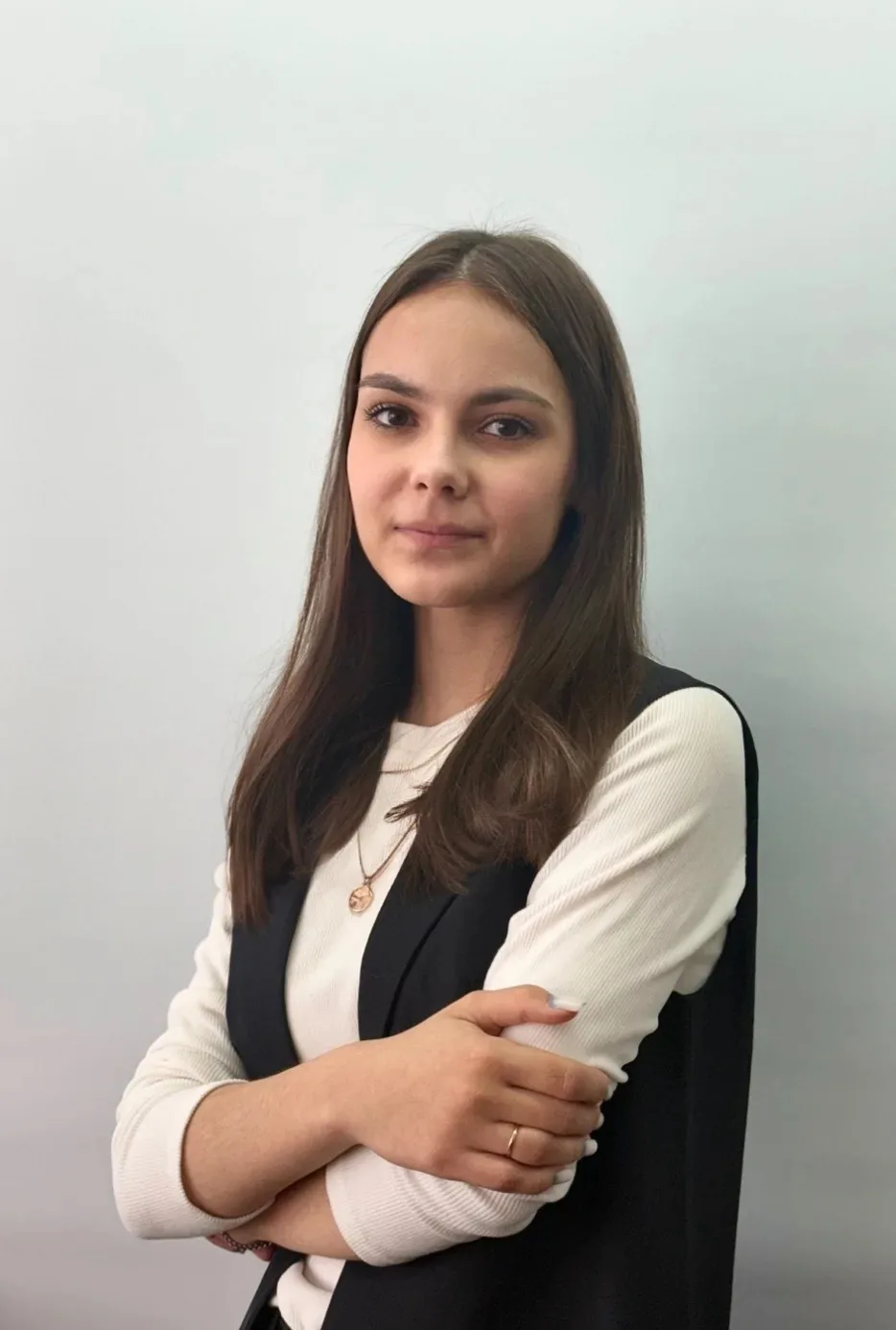 Гордость 97-й: Карина Сергеевна Салтыкова покоряет региональный этап Форума классных руководителей!
