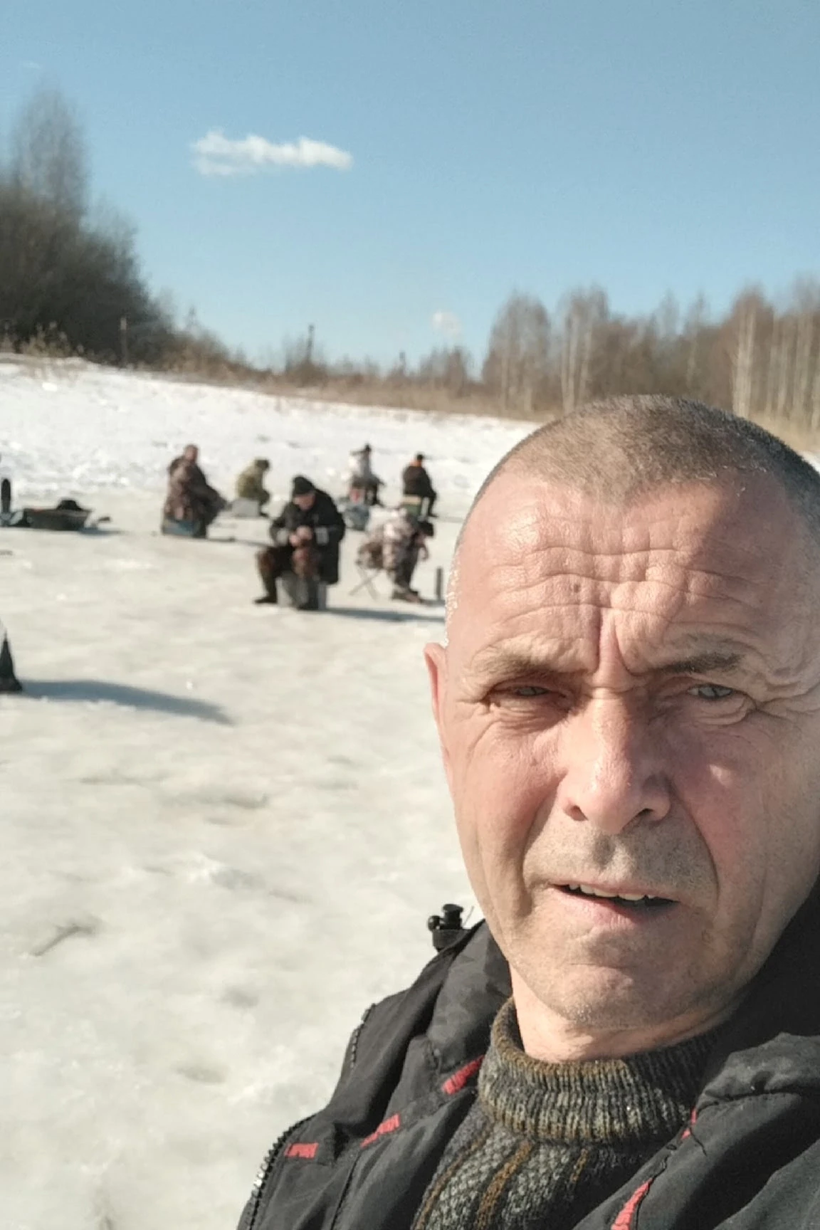 Доброго дня кому нужна верхоплавка,смело дорога на Керу,клюёт как из пулемета. Стоянка ...