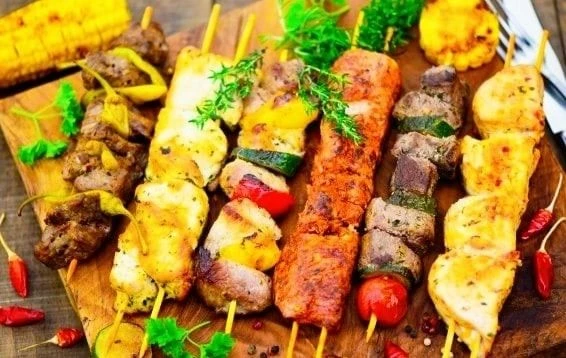 Маринад для рыбного шашлыка Этот маринад идеально подойдет к любому виду рыбы. Время маринования – 1