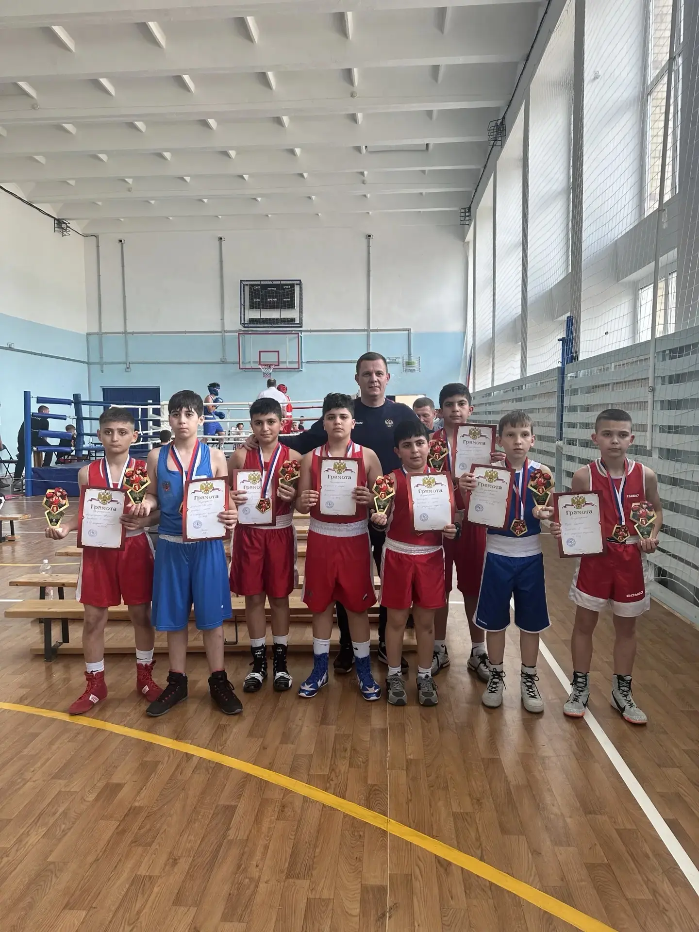 🥊31 мая в поселке Шигоны Самарской области состоялся 6-й Открытый турнир по боксу, пос...