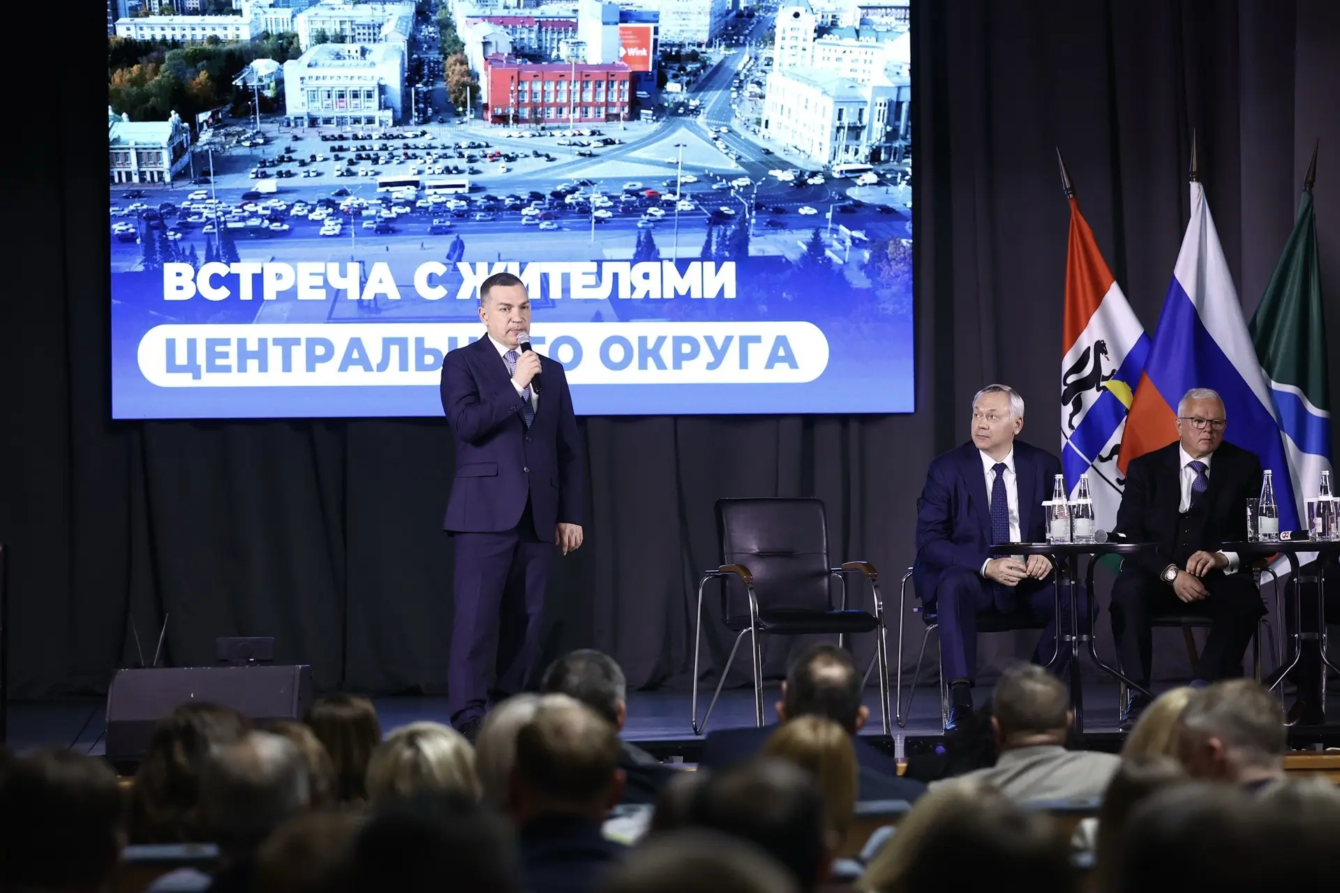 Работа по программам «Чистое небо» и «10 тысяч деревьев», развитие общественного трансп...