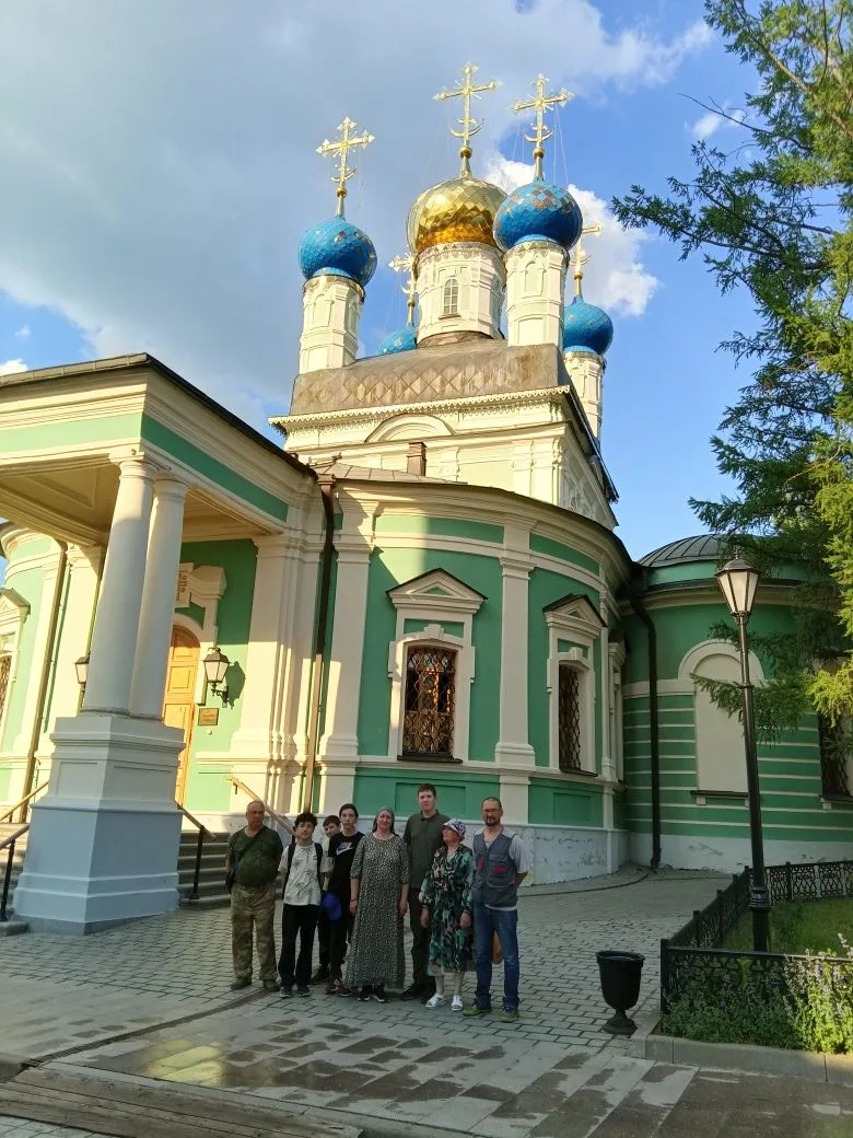 Оптина пустынь. Это святое место можно посетить во время наших выездов