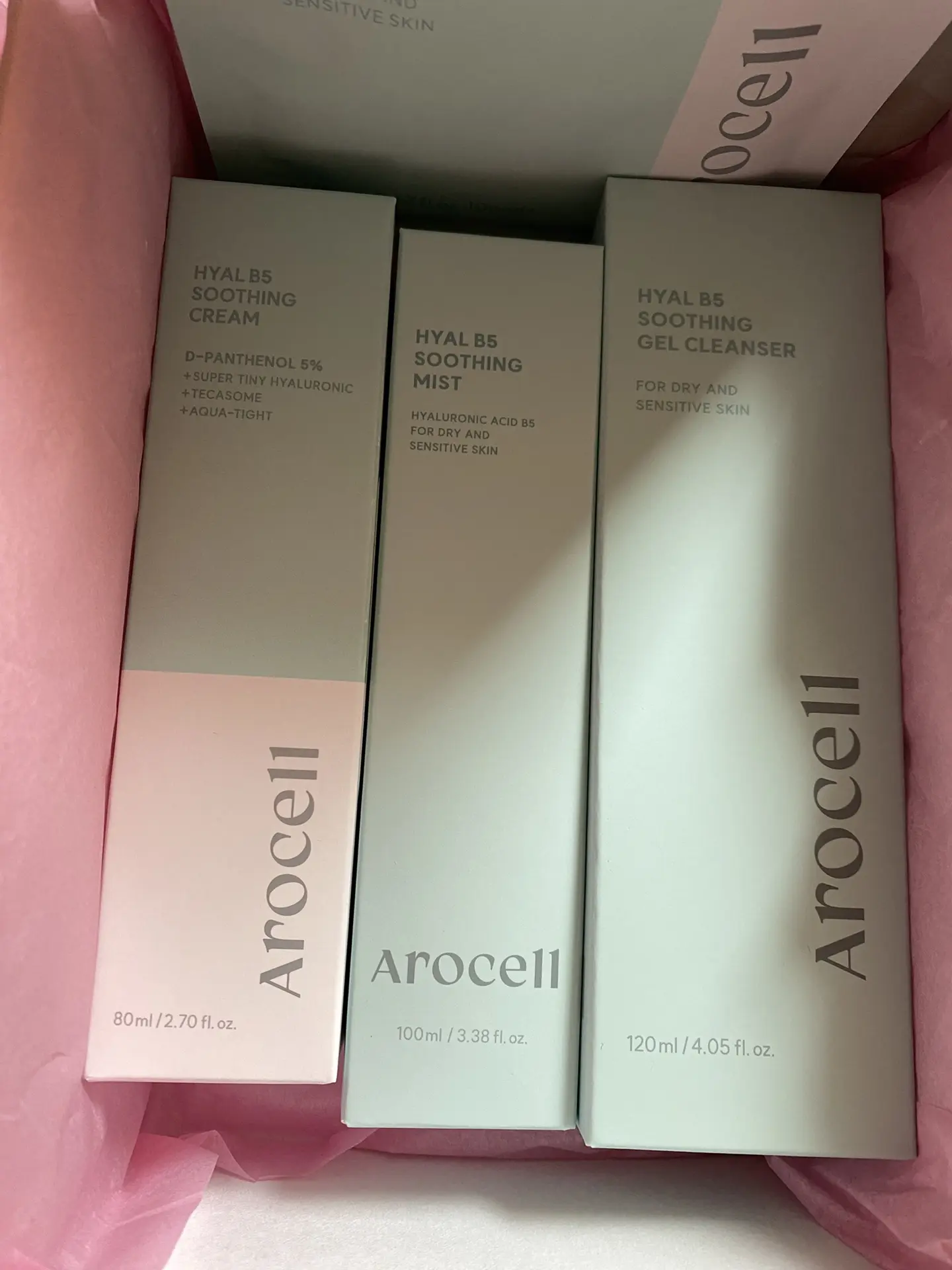 Пока у cream.shop идут дни бренда Arocell, поделюсь с вами впечатлениями о средствах из последней ра