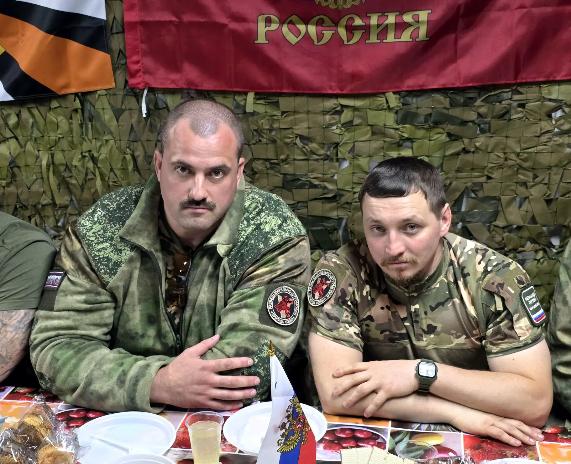 Дорогие братья и сёстры!

В предверии Дня России к нам на позиции приехала съёмочная группа Обществе