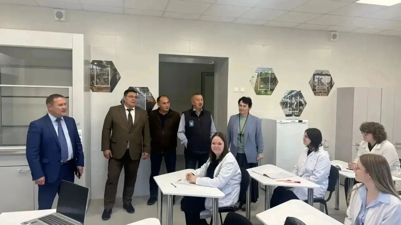 Мензелинский район посетили высокие гости: заместитель министра сельского хозяйства и п...