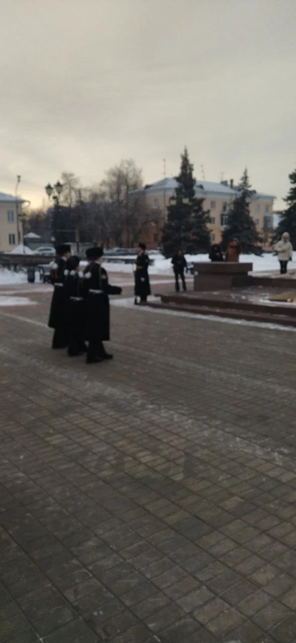 Учащиеся 9В класса нашего лицея сегодня приняли участие в городском памятном мероприятии, приуроченн