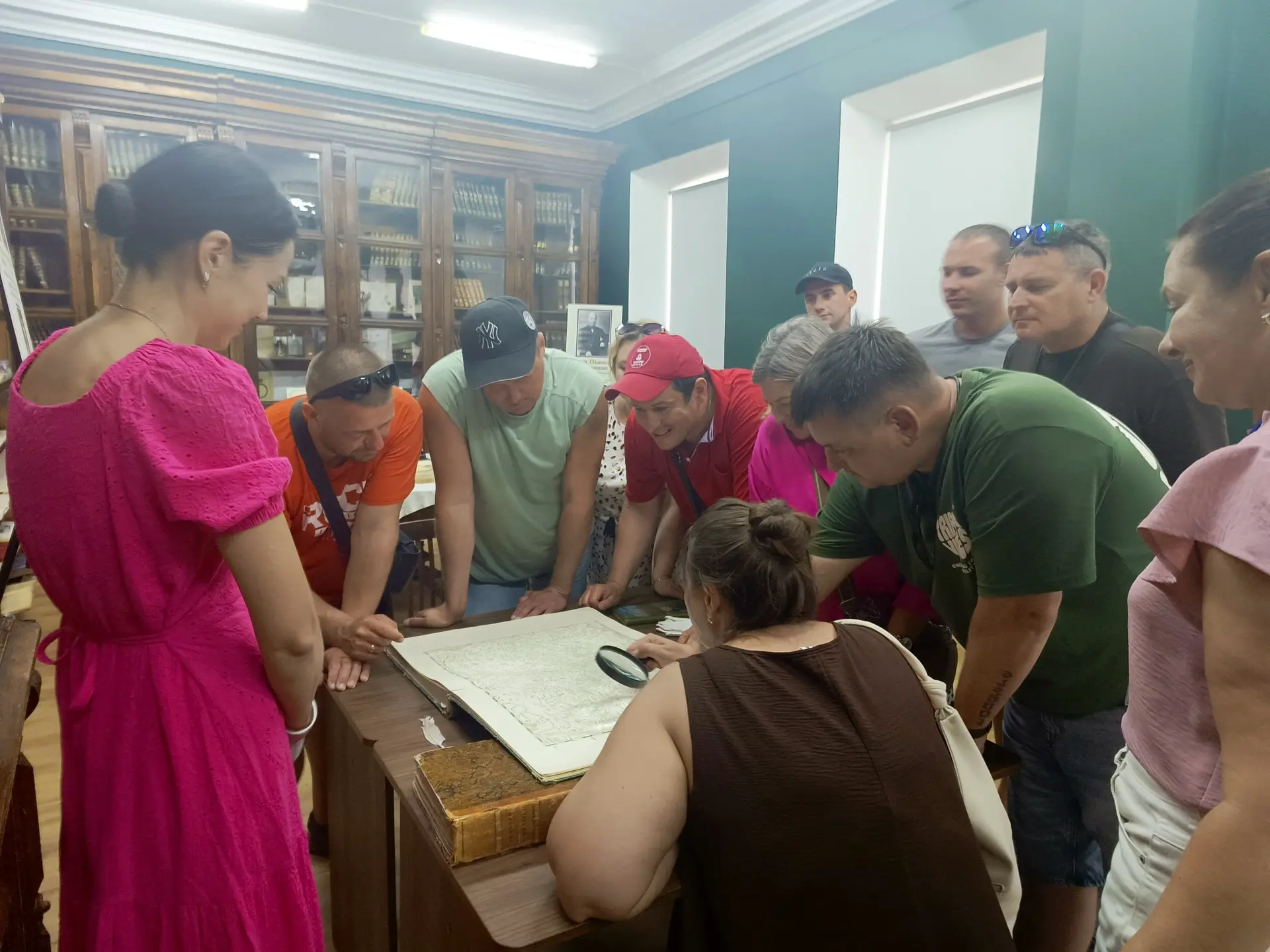 📚🏛️Очередная экскурсия в Музее редкой книги центральной библиотеки Вольска не заставила себя ждать