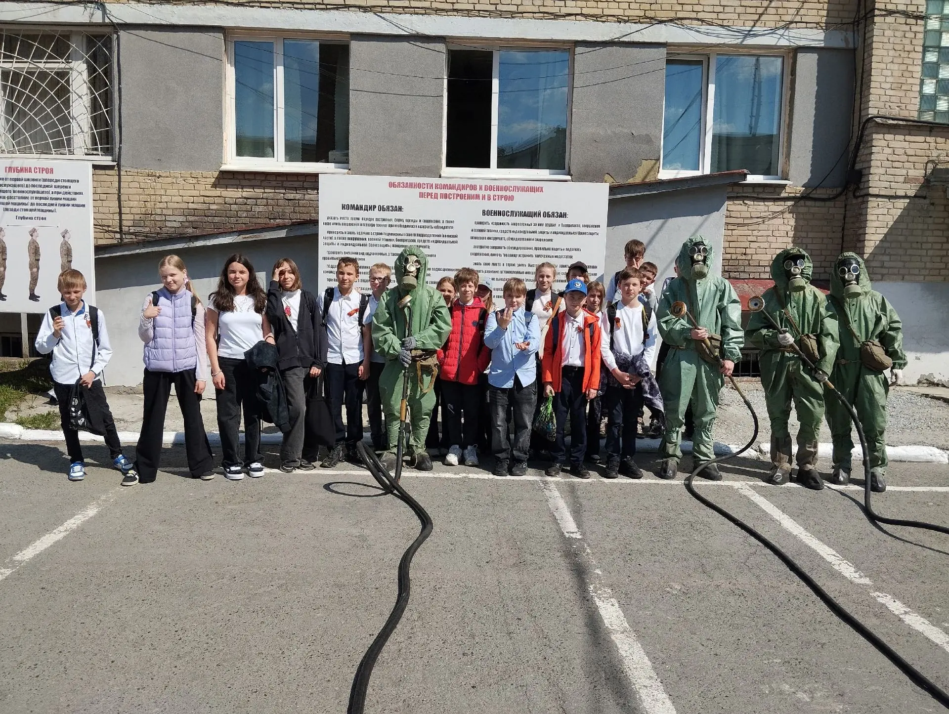 6 мая в ученики 5 Б класса МАОУ СОШ №134побывали в военном учебном центре УрФУ.  Встреча началась с 
