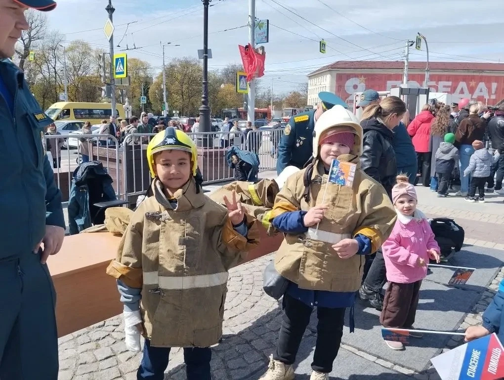 🧑‍🚒День пожарной охраны 🚒 30 апреля в нашем городе на площади Победы прошли мероприятия, посвящённые