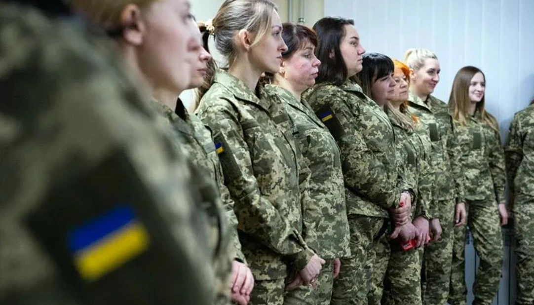 1,5 тысячи украинских женщин-военных сообщили о насилии.