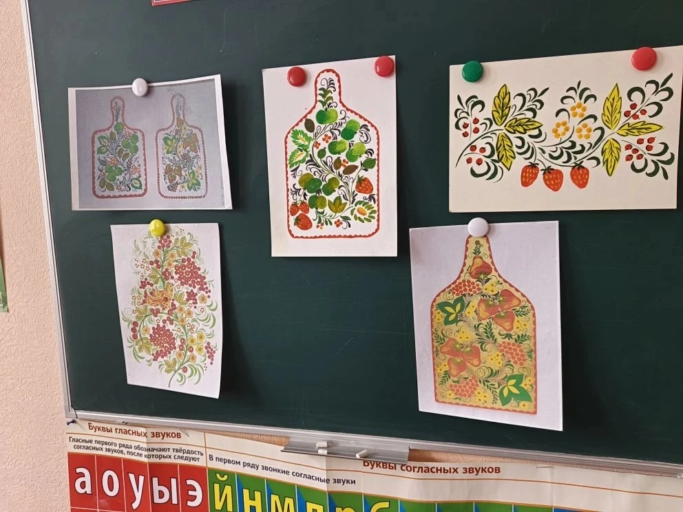 🎨✨ Волшебство русских узоров ожило во Дворце культуры им. Воровского! ✨🎨
🏛11 июня во Дворце культ