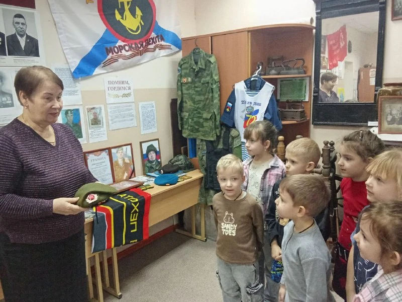 В рамках месячника военно-патриотического воспитания, посвящённого Дню защитника Отечес...