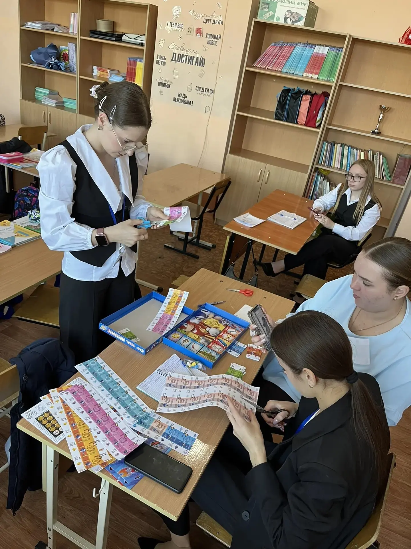 👫👩‍🏫Первые дни ребёнка в школе глазами будущих педагогов!