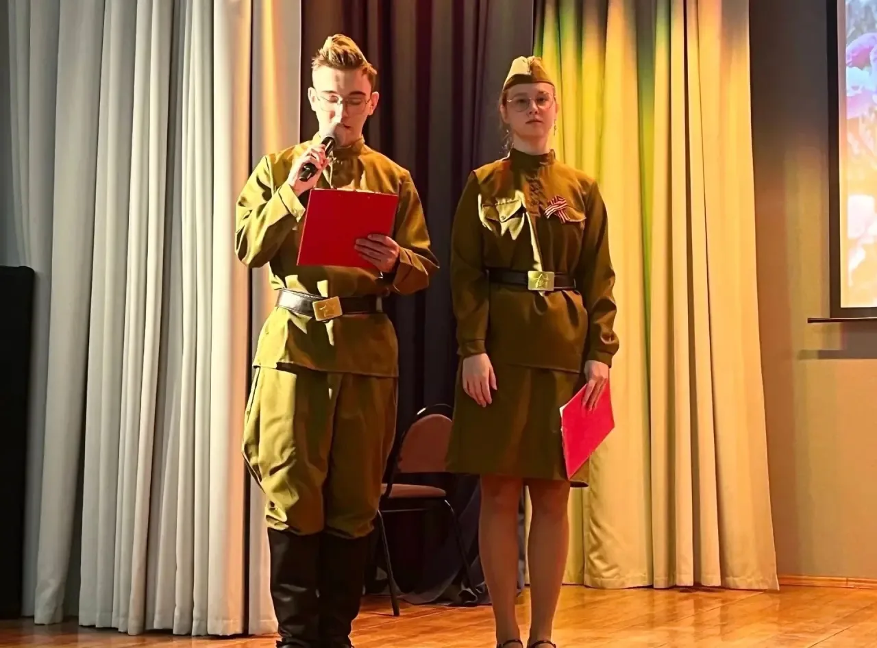 🇷🇺 Торжественное поднятие Флага Российской Федерации    ✨ Почетное право установить Флаг Российской 