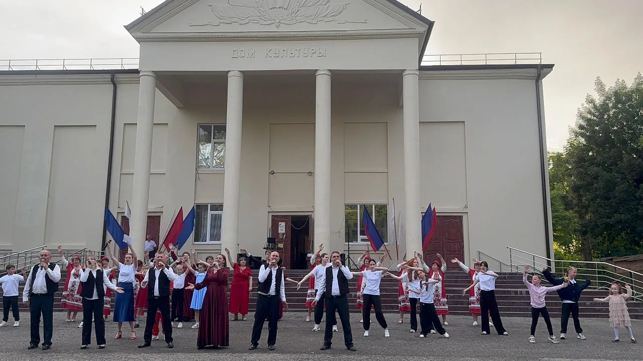 Эхо праздника

🇷🇺 Как мы рассказывали ранее, во всех поселениях района прошли мероприятия, посвяще