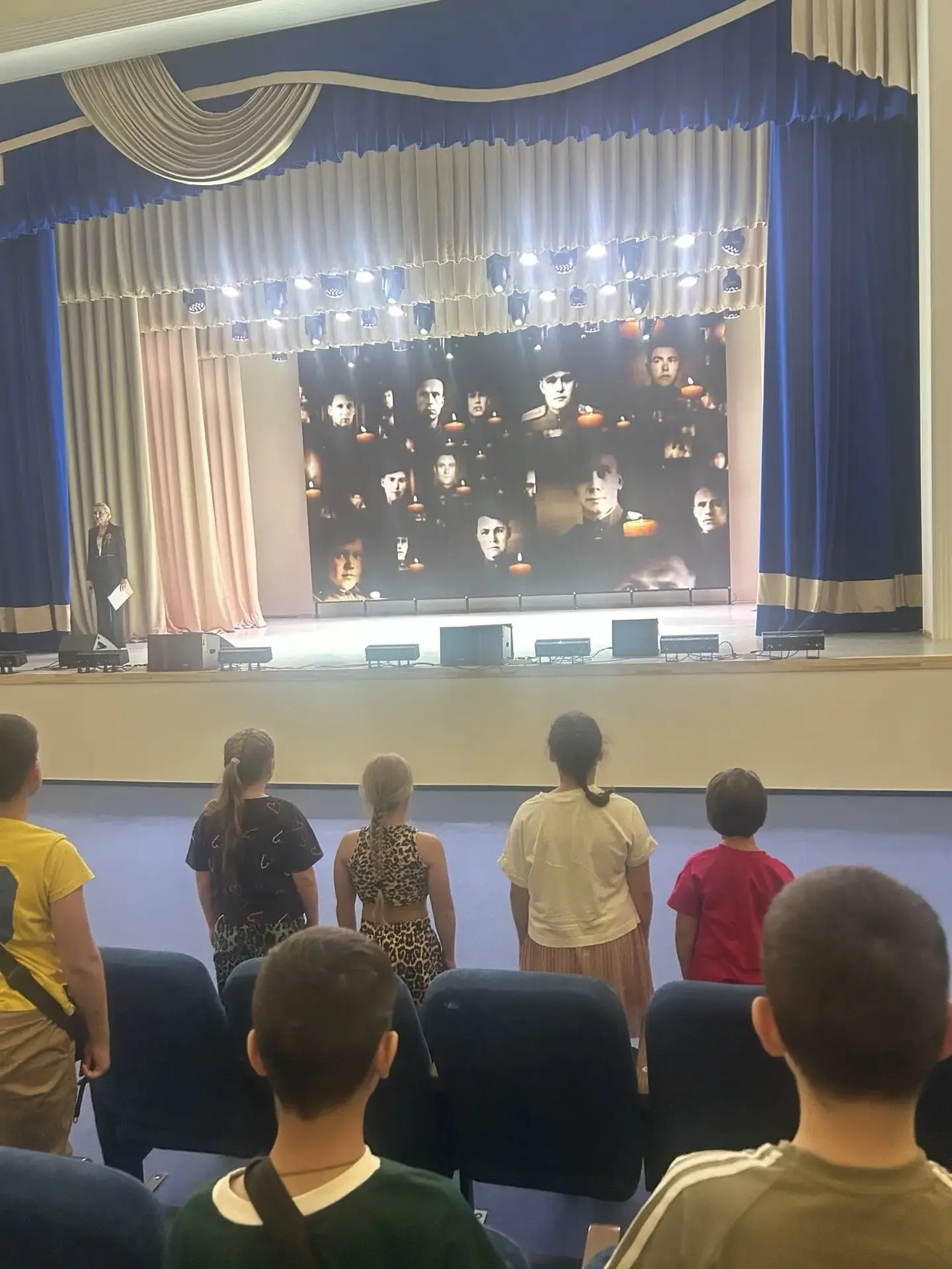 ⚡ДЕНЬ ПАМЯТИ И СКОРБИ⚡
В летнем пришкольном лагере дневного пребывания "Задоринка" прошли мероприяти