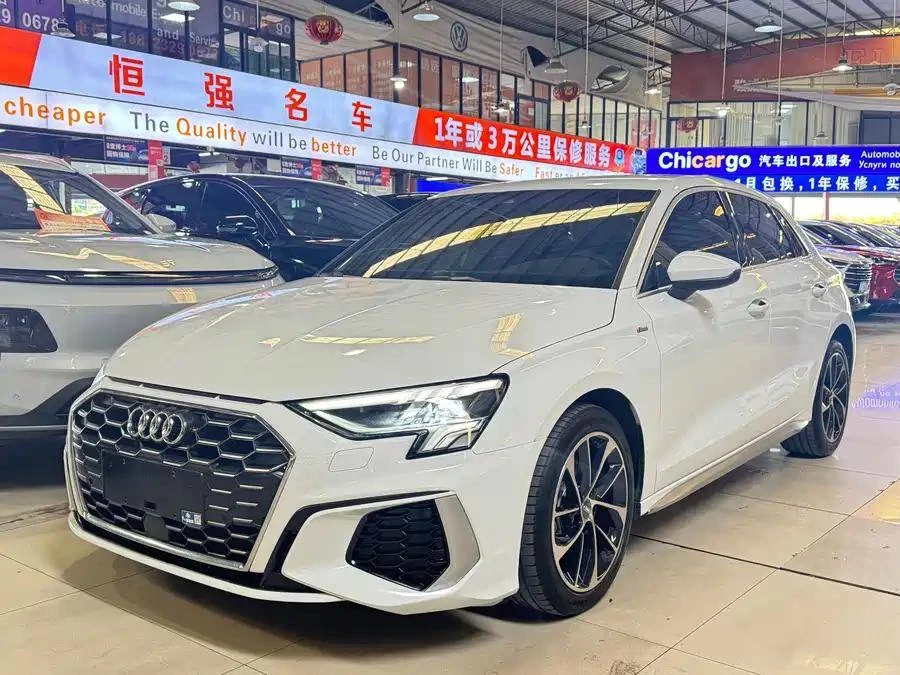 Audi A3 Sportback — компактный немецкий хэтчбэк 🇩🇪

⚙️ Характеристики
Год выпуска: 2021
Двигатель: