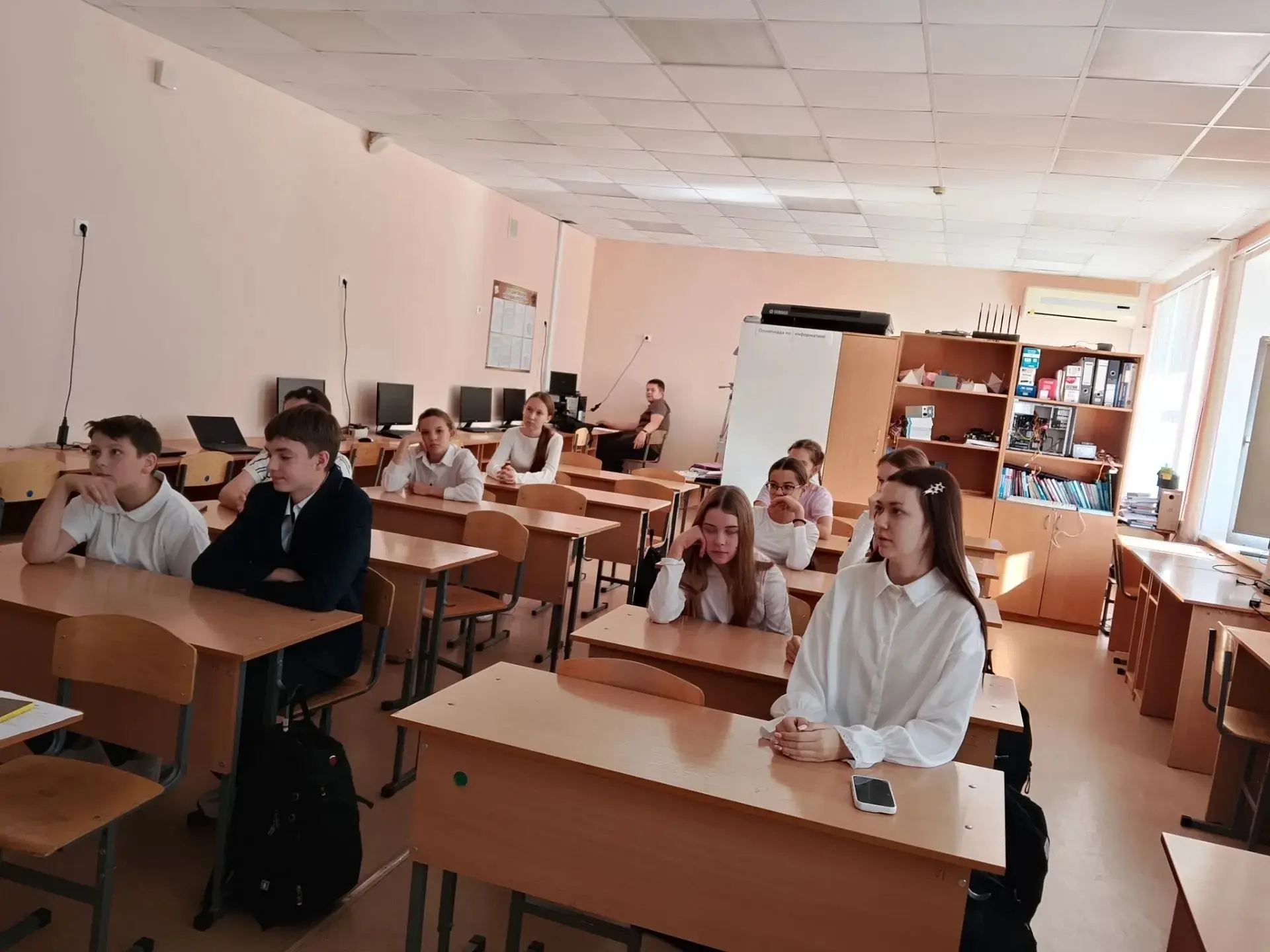 В нашей школе прошли выборы в Совет Первичного отделения, в которых ученики приняли акт...