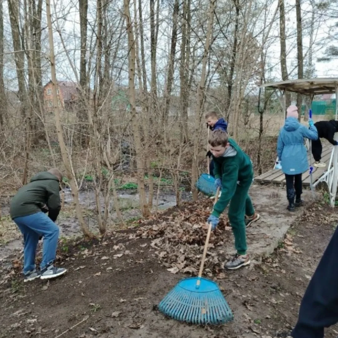 🖇В преддверии светлых православных праздников не только душа, но и земля вокруг требует нашей заботы