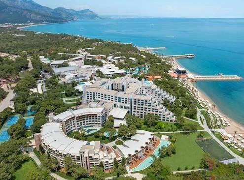 Еще одна порция майских программ... на очереди Rixos Sungate c их супер огненной задумк...