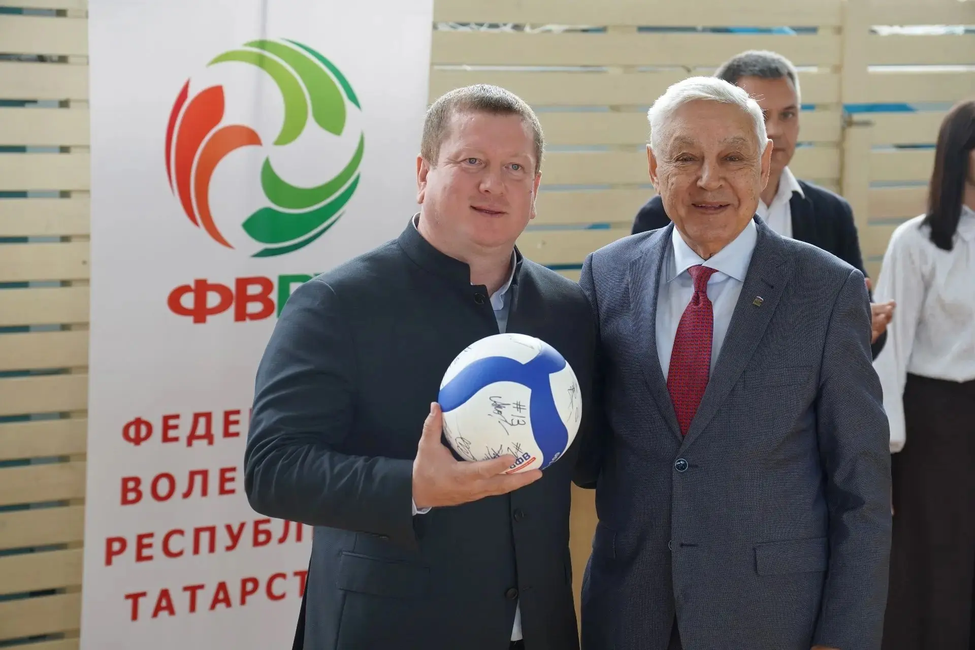 🏐 В Мамадыше проходят финальные игры XIII розыгрыша Кубка президента Федерации волейбо...