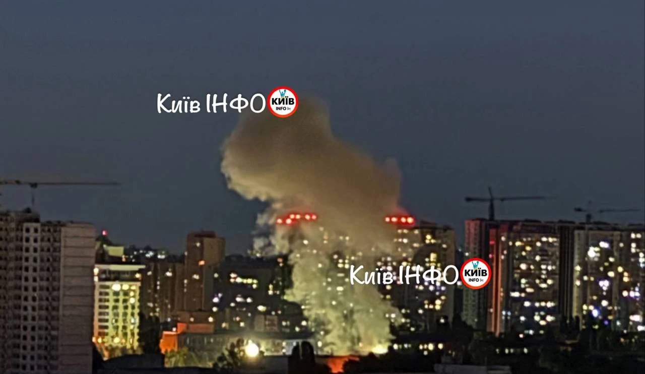 ‼️🇺🇦💥 В Киеве взрывы и новые пожары