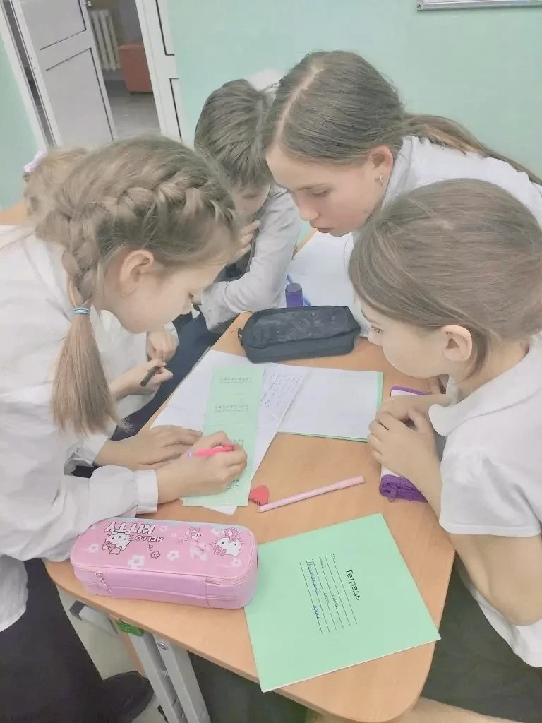 📚✨ 21.04 день был посвящён математике под девизом «Математика — царица всех наук»! ✨📚  Наши ученики 