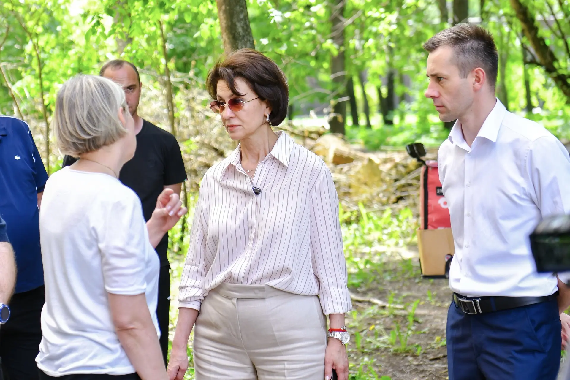 Глава Химок проверила ход работ по благоустройству в Левобережном  В микрорайоне Левобережный провер