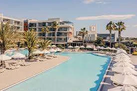 Barut GOIA — это современный пятизвездочный отель в Сиде (Турция), который прошел полную реновацию и