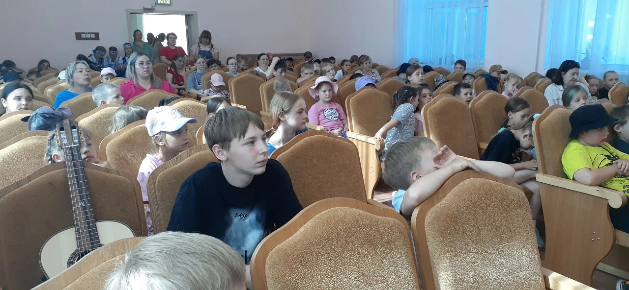 Познавательное мероприятие "Приходите к нам учиться!" состоялось для детей, отдыхающих в пришкольном