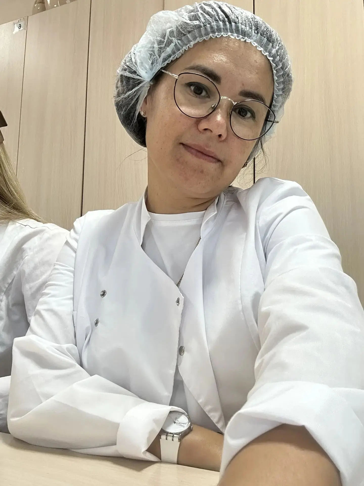 За неделю мне никто не позвонил и не написал 🤷🏻‍♀️. Вот так я всем нужна 🙃.