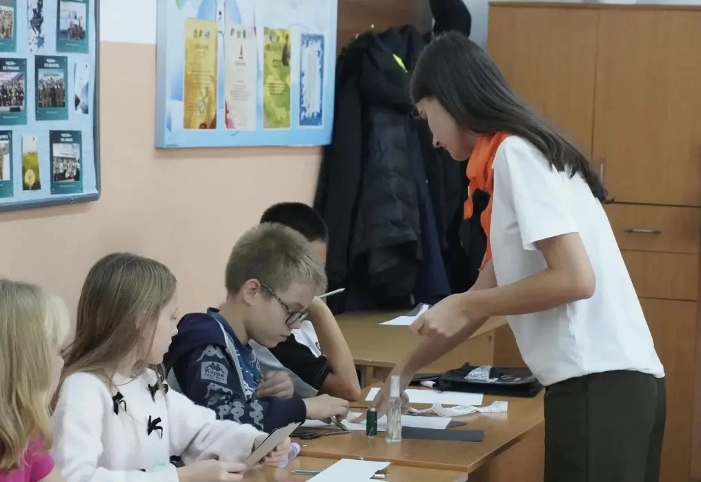 День учителя в нашей школе прошёл по-настоящему незабываемо! А большой праздничный прое...