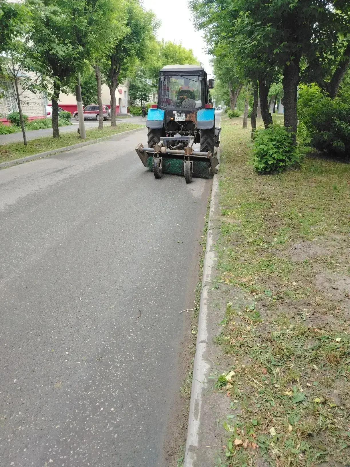 Курс на чистоту: как преображается Добрый Советский 🚜💚  Вы наверняка замечали на улицах ребят в ярки