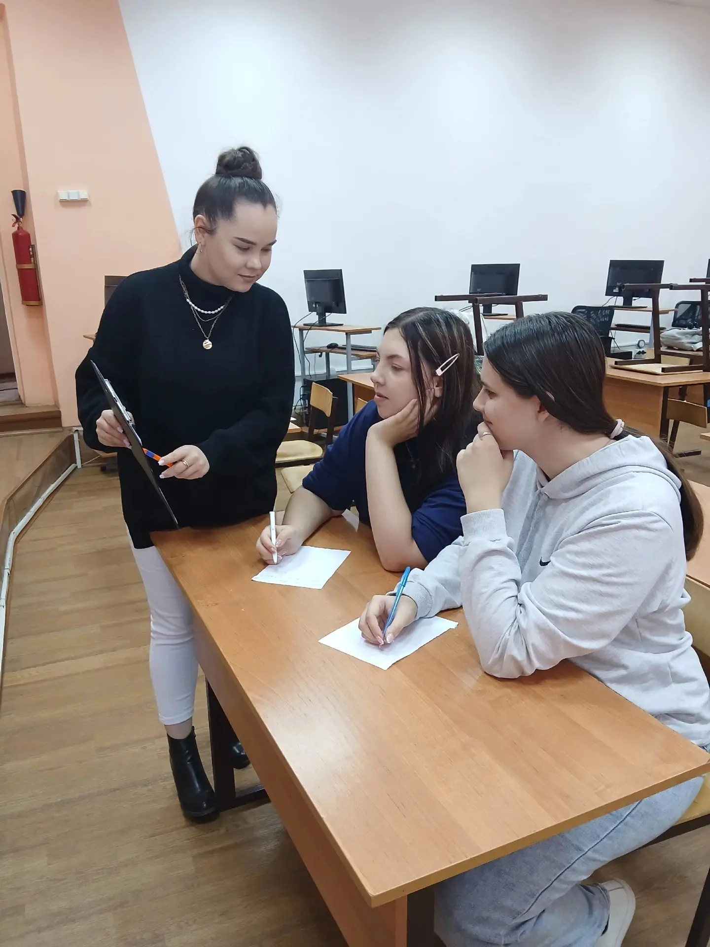 Сегодня наша студенческая команда проекта "Твой ход" вместе с советником директора по в...