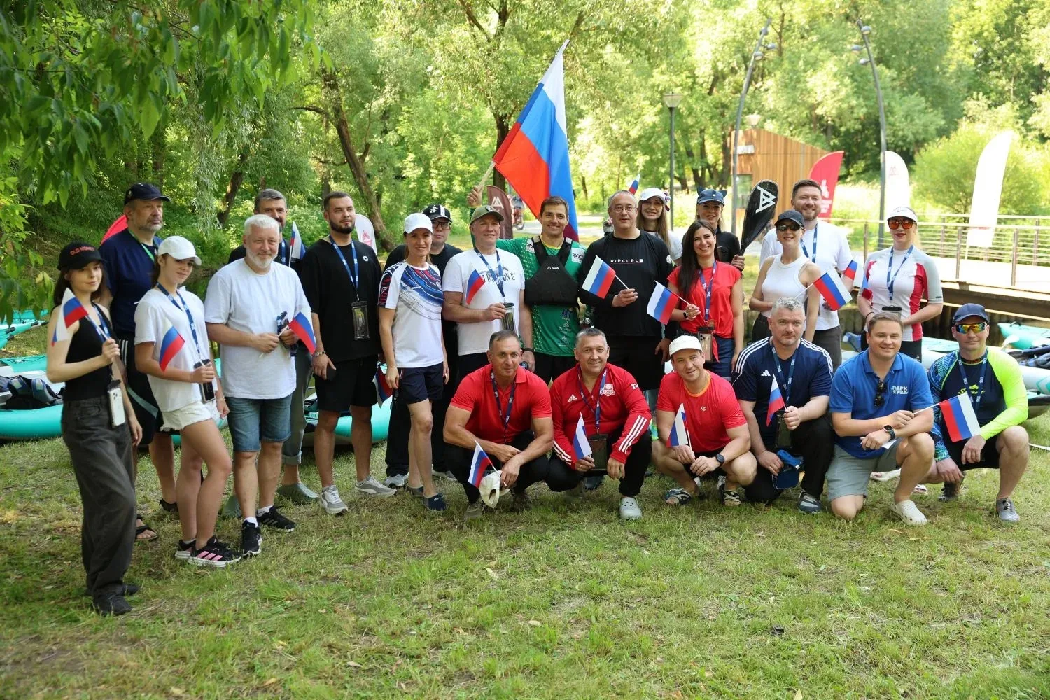День России — хороший повод не только говорить о единстве, но и чувствовать его, в совместном деле, 