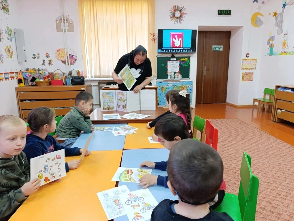 Занятие по безопасности в средней группе «Мое безопасное лето».