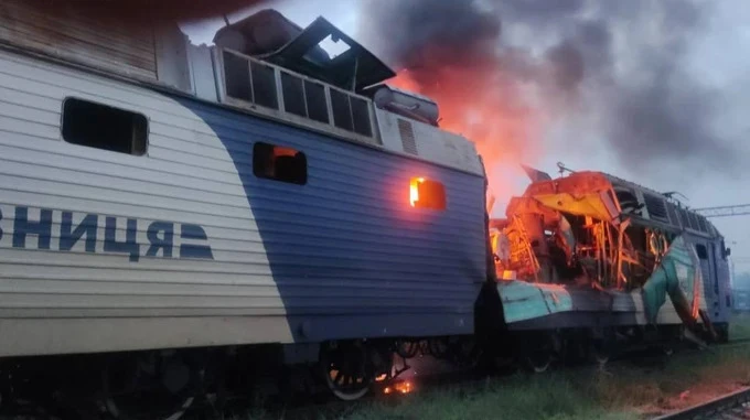 Топ новостей к этому часу на СМИ2 ⚡