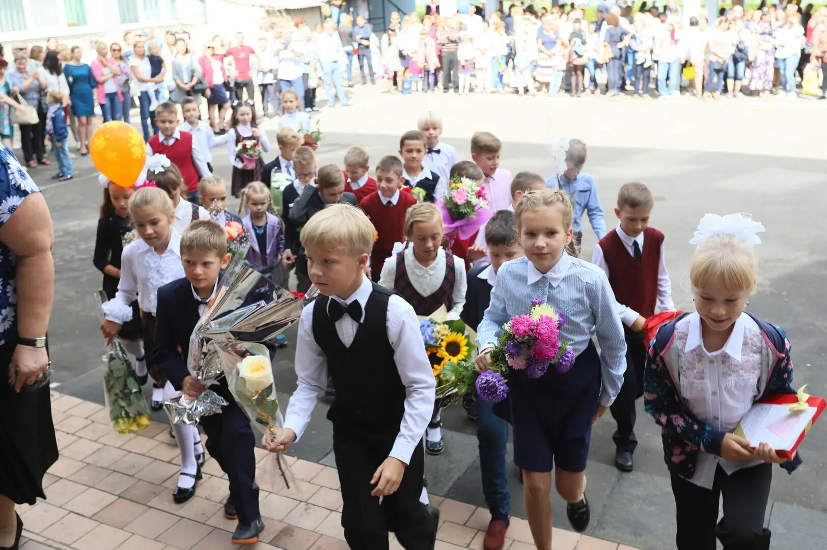🎒 Пропуск, столовая и проездной в одной карте: что изменится для школьников с 1 сентября