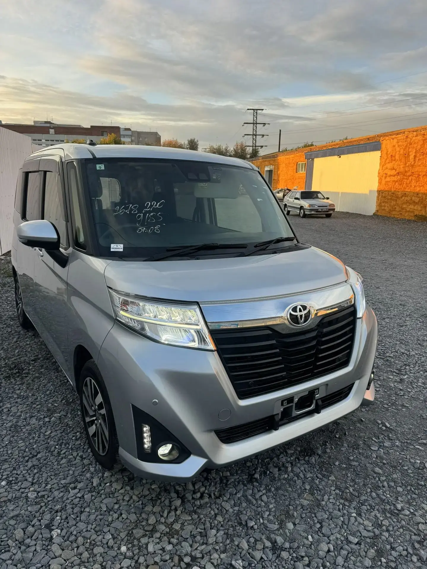 Купленные нами два TOYOTA ROOMY, уже находятся у счастливых обладателей!