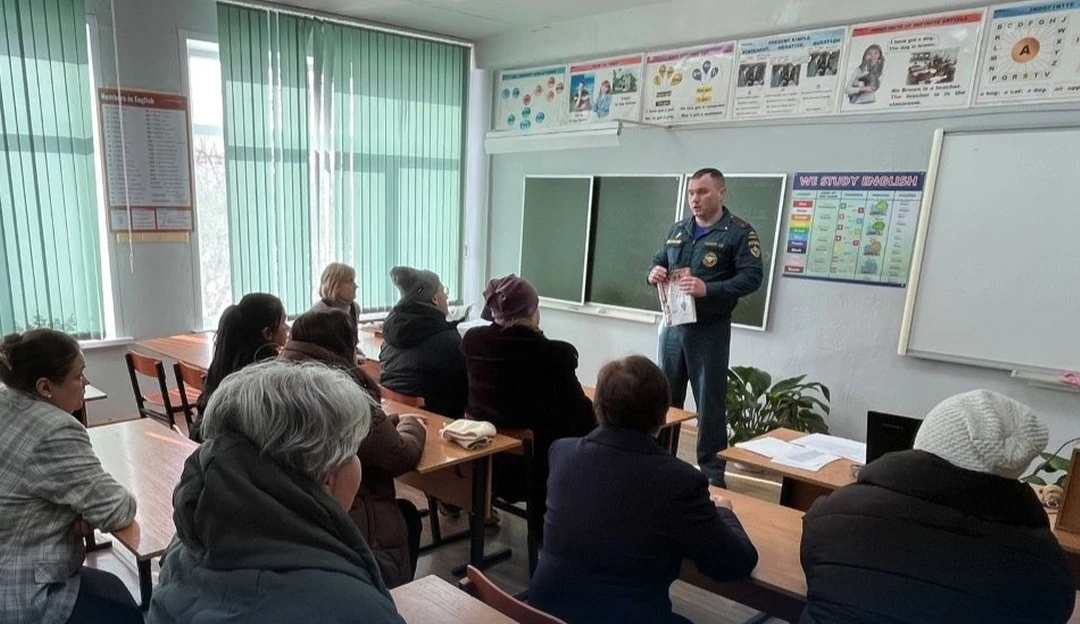 ️ Зимние опасности: о чем предупредили родителей полиция и МЧС?