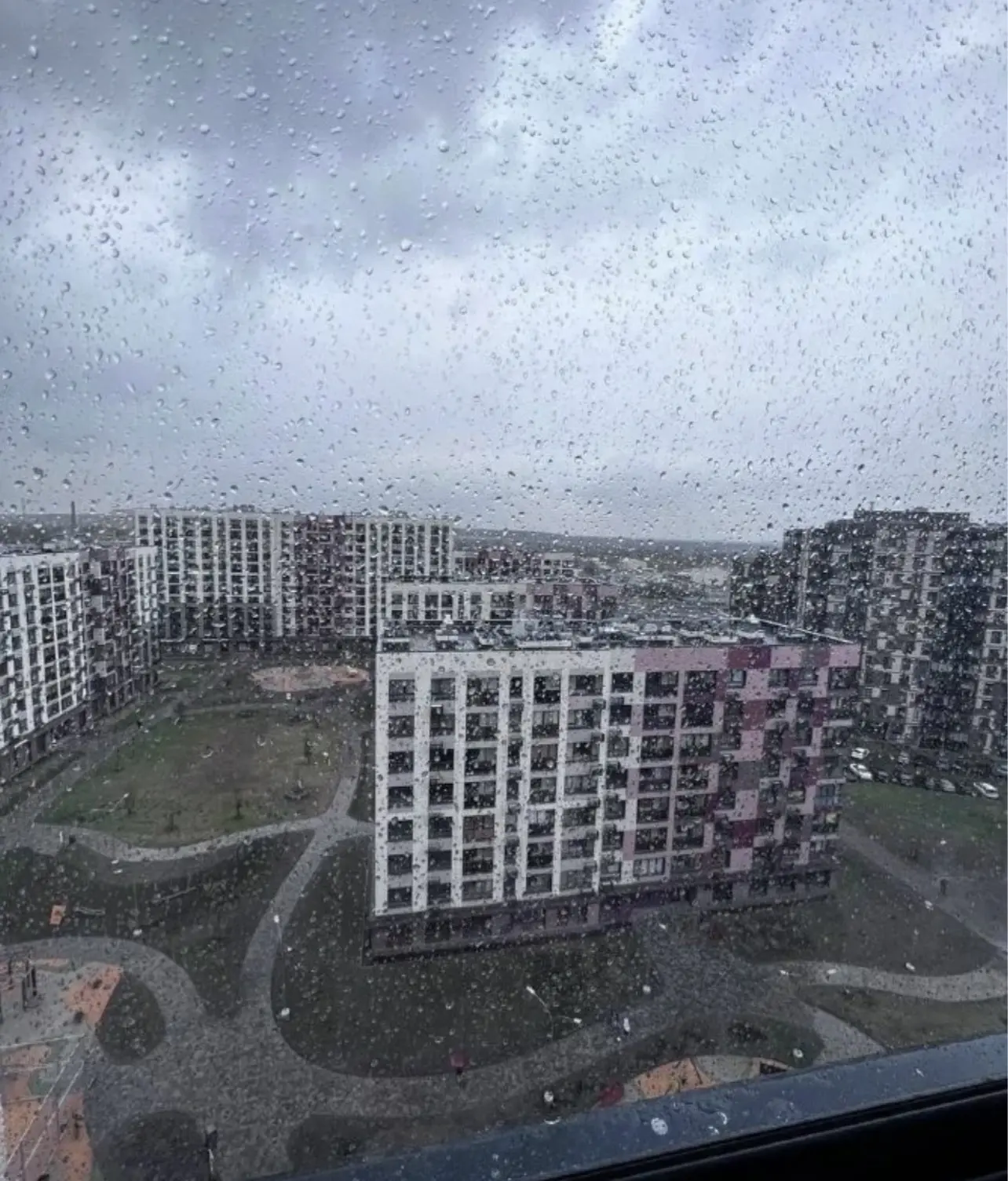 Ливень не прекращается.
🌧🌧🌧🌧🌧🌧🌧🌧🌧
Синоптики прогнозировали с 27 по 31 июля на может обрушит