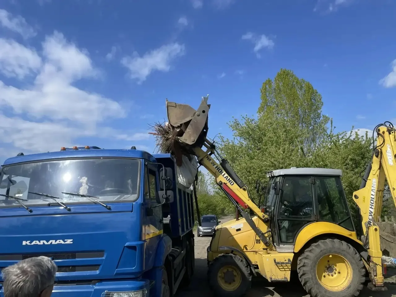 В Майкопе ликвидировали очередную стихийную свалку  В рамках Всероссийского субботника и республикан