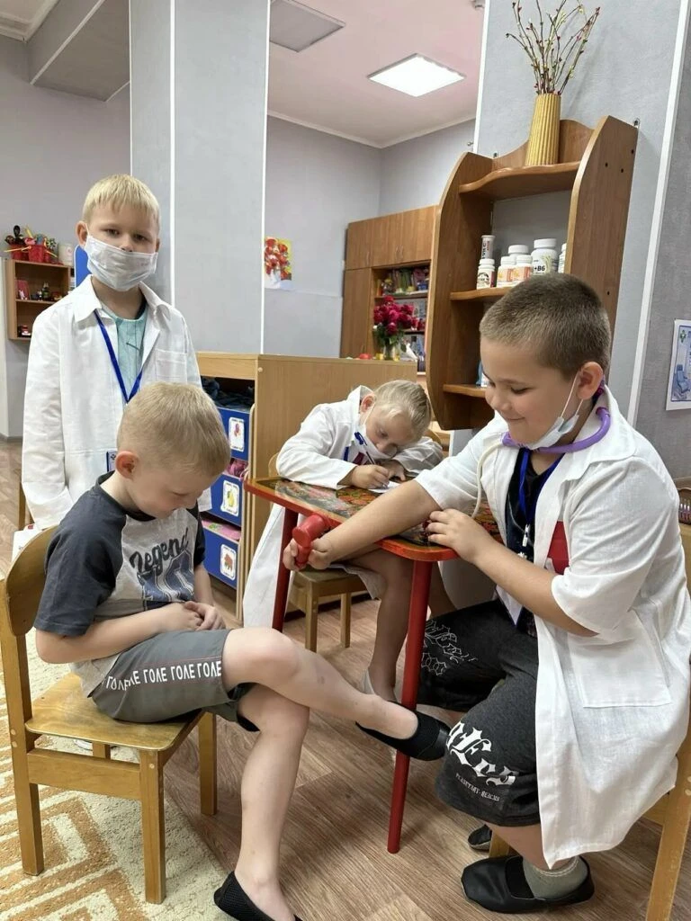 Малыши из детского сада познали профессию медицинского работника

https://gazeta-dm.com/deti-v-detsk