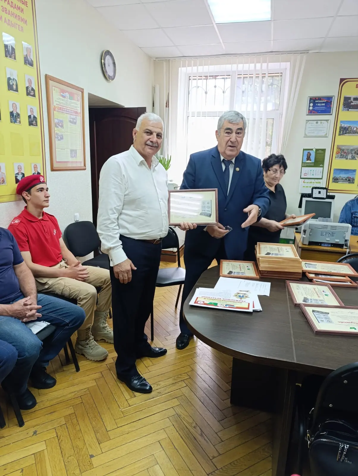 Директор СШОР №2 Хот Юнус Исмаилович отмечен благодарностью Совета ветеранов Республики...
