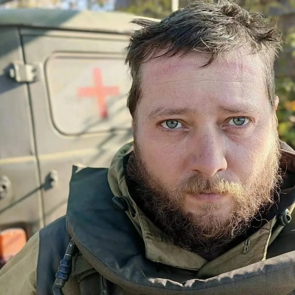 Сегодня исполнилось бы тридцать семь Ростику Журавлёву, военкору "РИА-Новости", погибше...