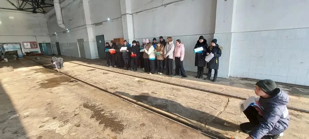 🚇 В Лицее успешно продолжается реализация проекта "Учебный день на предприятии"  Прошлая неделя стал