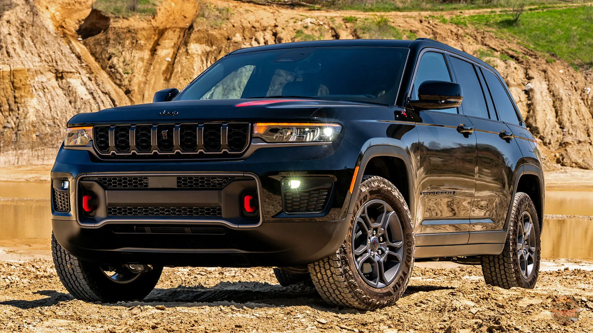 Jeep Grand Cherokee 2027 модельного года вернул версии Trailhawk и Overland

Jeep расширил гамму Gra