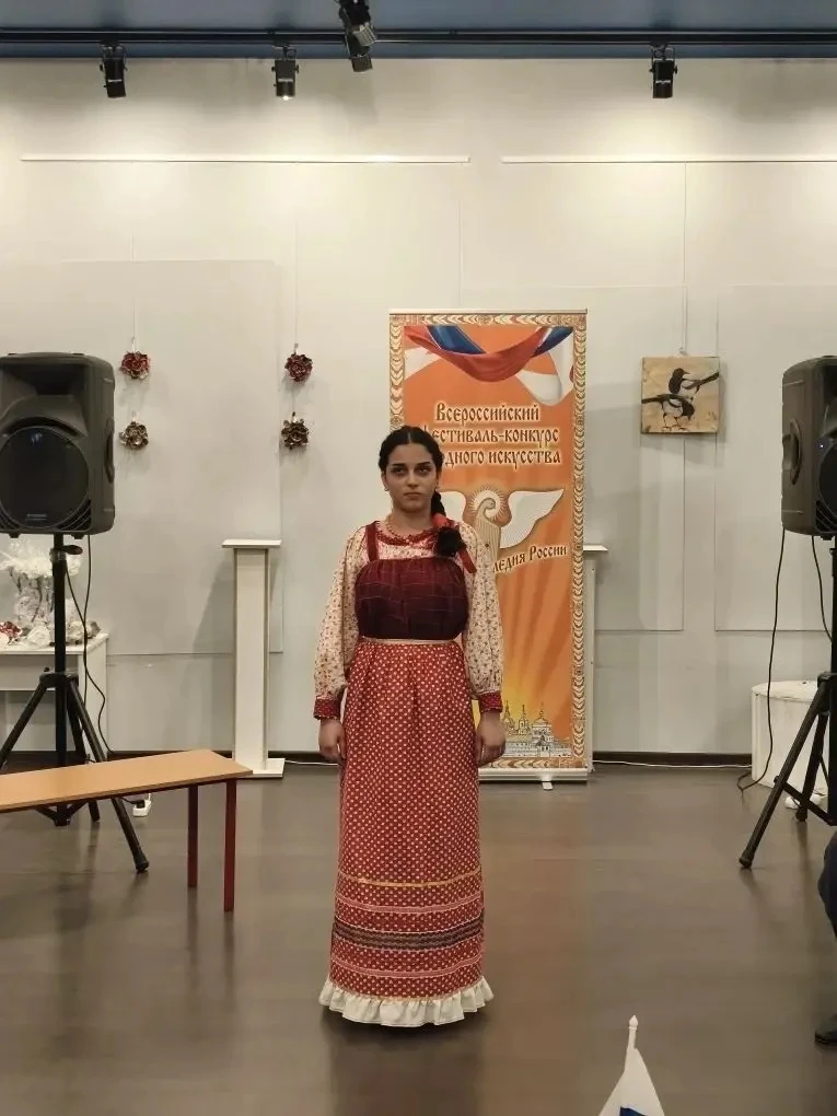 Филиал «Наследие»

ПОЗДРАВЛЯЕМ 💐

🎵Пронину Марию
с Лауреатом 3 степени
(преподаватель Бисерова А.В