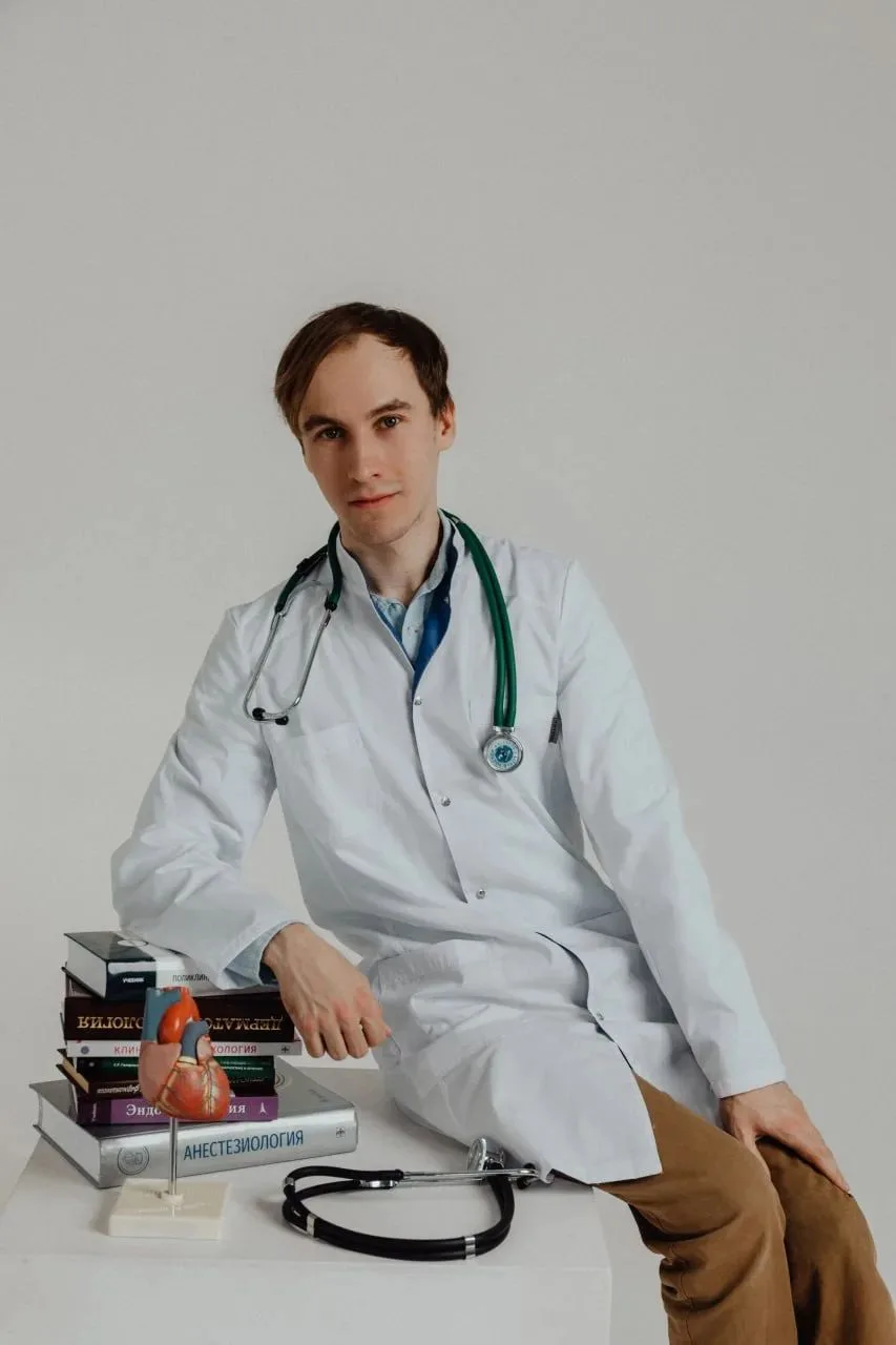 ❤ Знакомьтесь, новый врач-кардиолог! Крюков Алексей Сергеевич, врач-кардиолог.