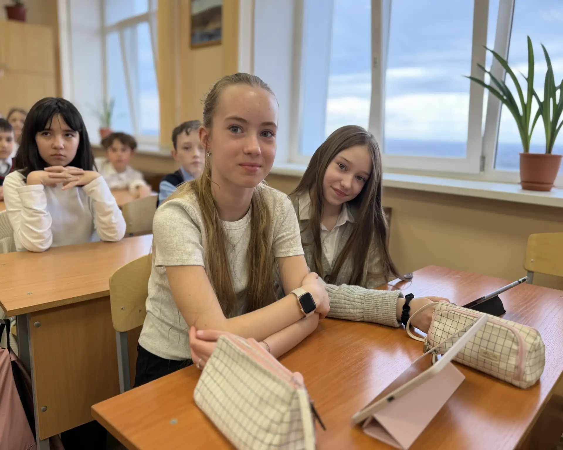 Сегодня в 5Б и 5В классах прошли увлекательные познавательные уроки в игровом формате «Путешествие в
